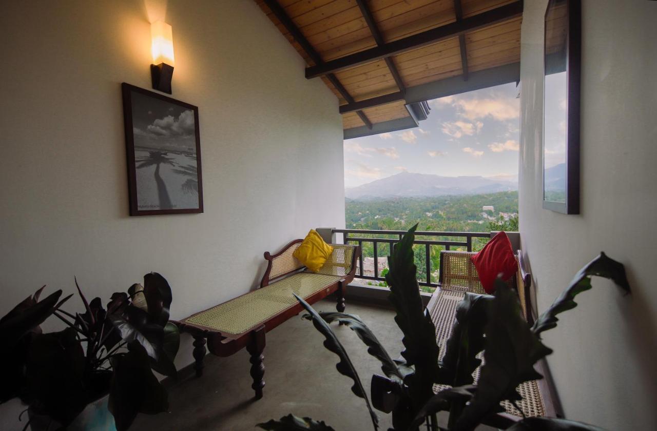 Hotel The Hills By Blue Fox Kandy Exterior foto